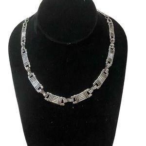 New Premier Designs‎ Simple Plated Silver Necklace Ivy League